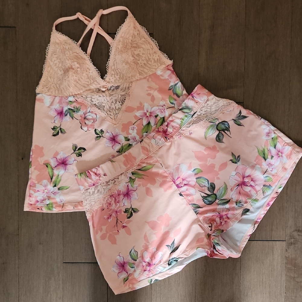 LA VIE EN ROSE / Floral Lace Trim Sleepwear Set